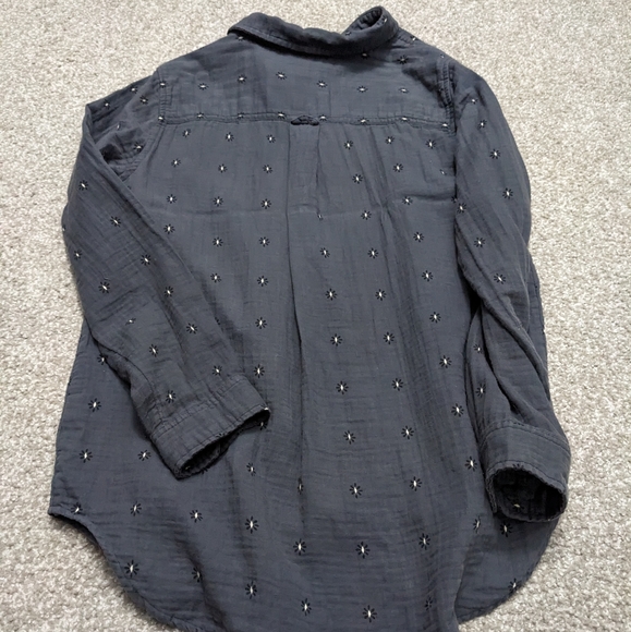 (2/$25) Sonoma high low button up long sleeve blouse grey 100% cotton - Picture 11 of 15